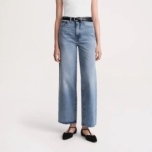 Toteme Flare fit denim worn blue (27/32)